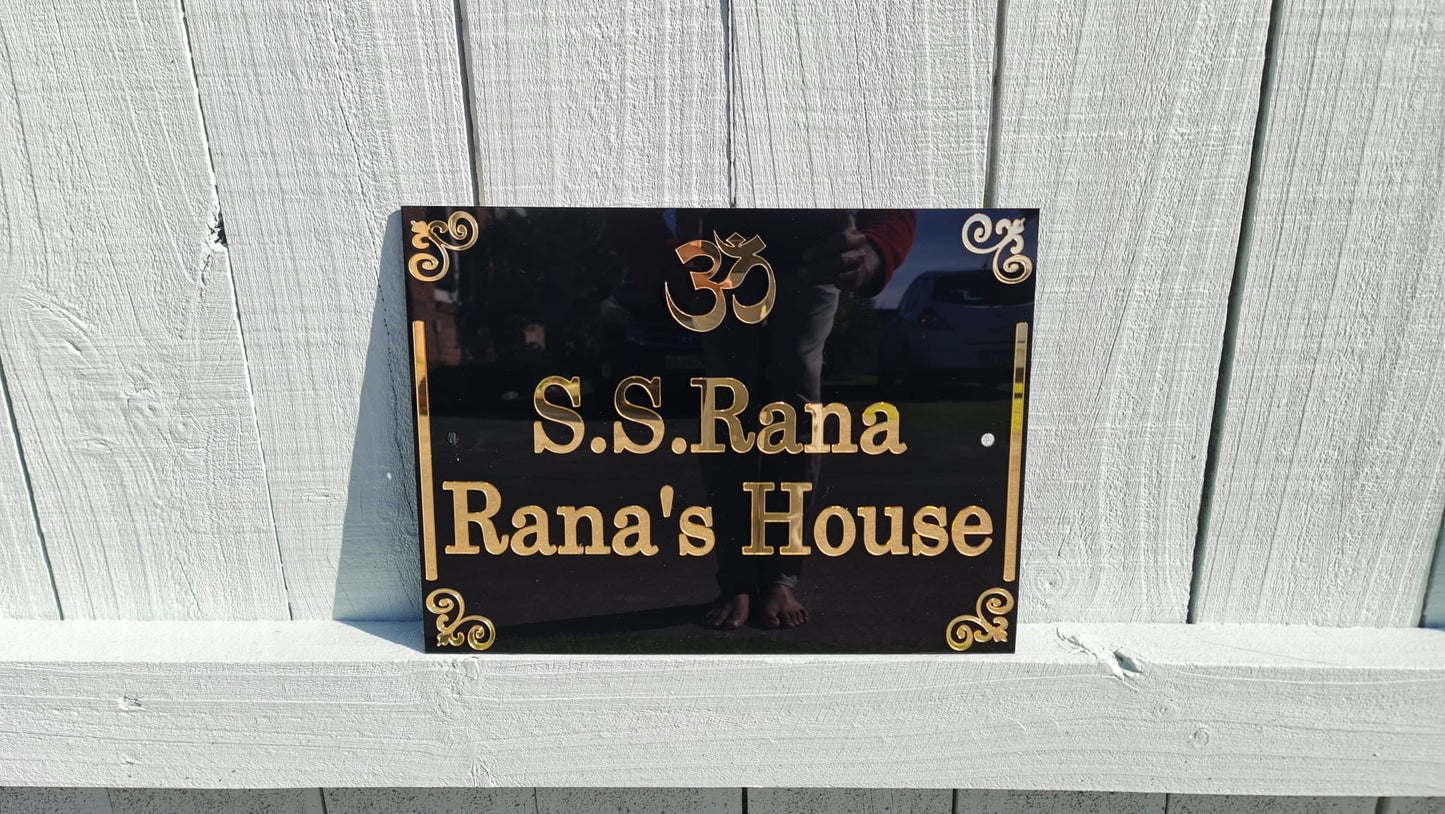 Family Name With Borders